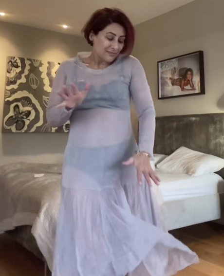 Saira Khan only fans free