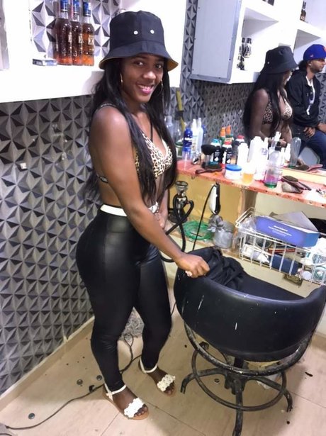 Leirys Caraballo onlyfans fotos