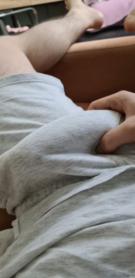 Little Boy_ sexy onlyfans