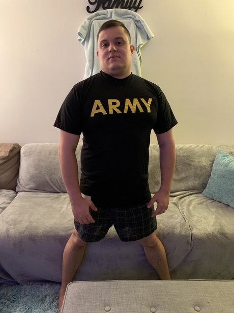 Adam Robbins boobs onlyfans