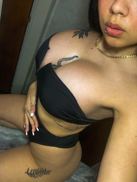 Lola Fern ndez onlyfans nude pictures