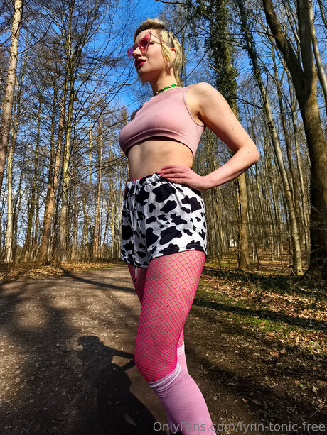 Lynn Tonic free onlyfans leaked