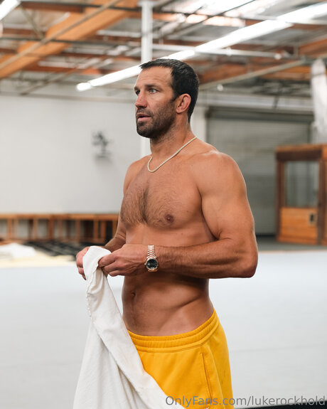 Luke Rockhold only fans naked