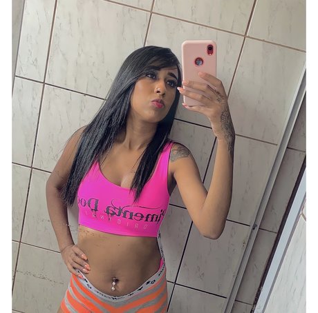 Luana Salinda onlyfans leaked naked