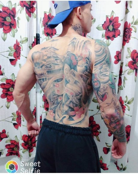 Niel Silva onlyfans pictures