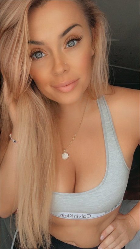 McKenzie Paige onlyfans leaked free