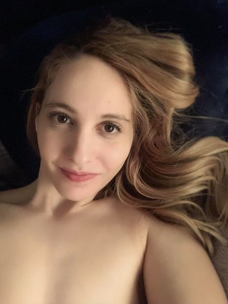 Minaai69 only fans photos