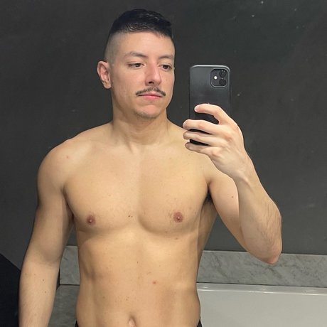 Milo Montero onlyfans leak ass