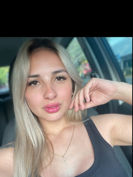 LaNenaDeArgentina_ nude onlyfans leaks