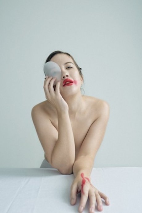 Mikki___Model  plate