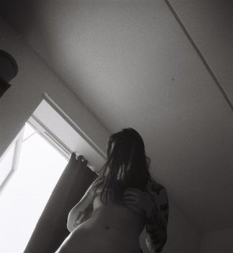 Mifty naked onlyfans pics