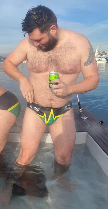 ShowMeCub leak onlyfans