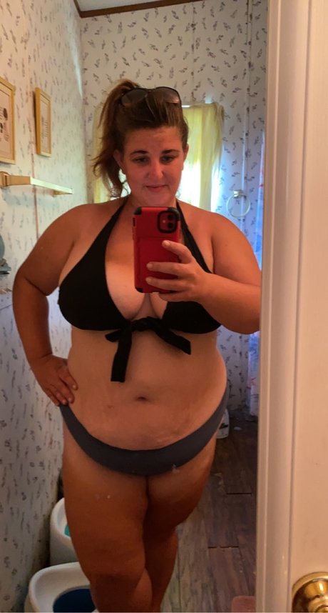 Samantha Bessette onlyfans nude pictures