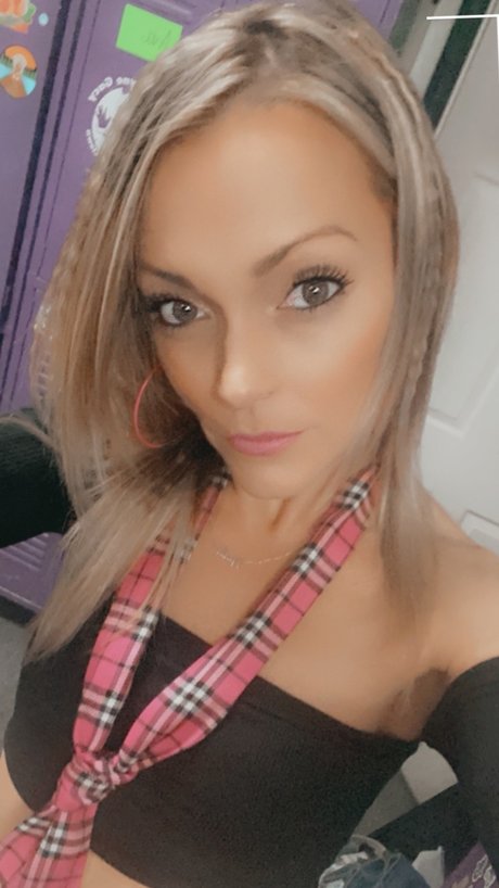 Nadia Nix onlyfans leak sex