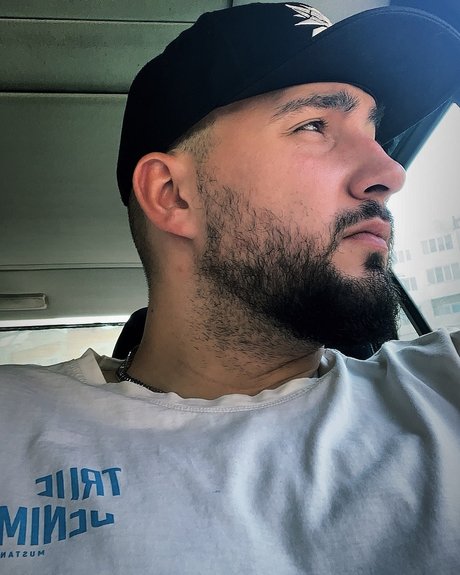 MsevenK Tachkov onlyfans post