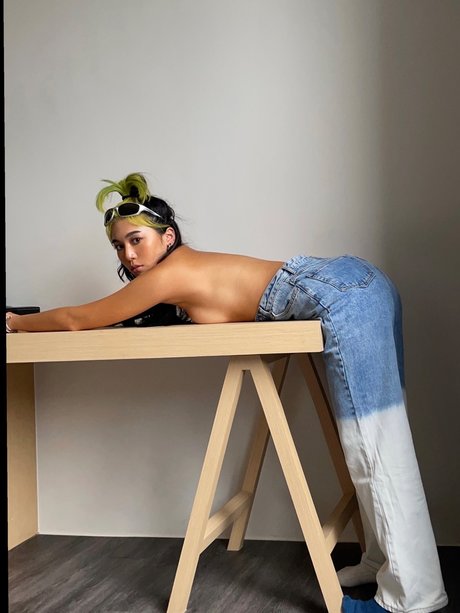 NiLovesNiALot onlyfans page