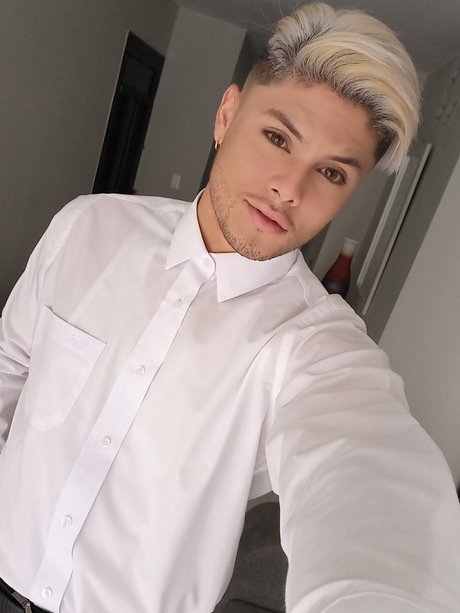 Nicolas Betancur onlyfans leake