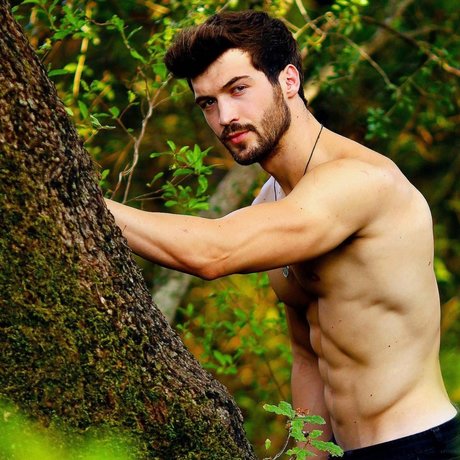 Nick Coleman onlyfans topless