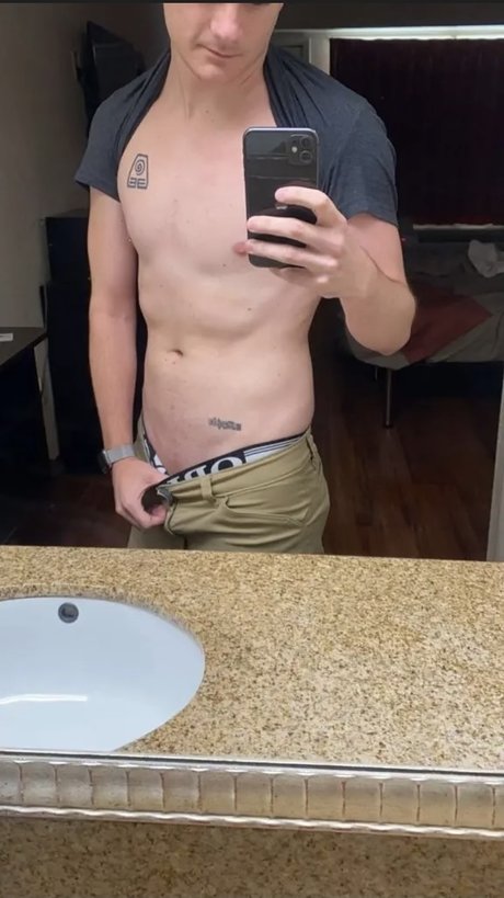 Nick Alexander onlyfans picture