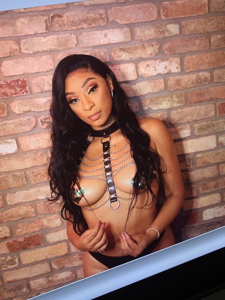 skinny blonde onlyfans hot sexy visual