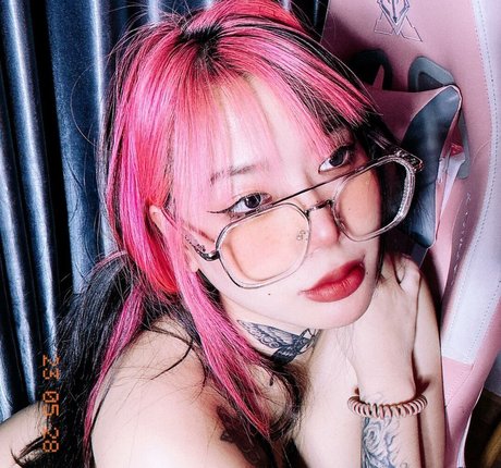 ellekampong only fans leak