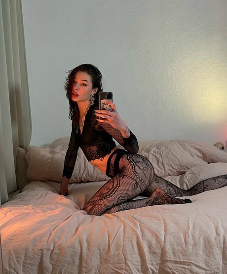 Jana Nell onlyfans striptease