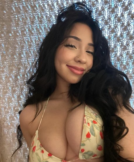Amateur Latina Lazlye naked onlyfans leaked