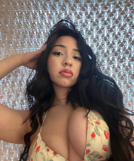 Amateur Latina Lazlye naked on onlyfans
