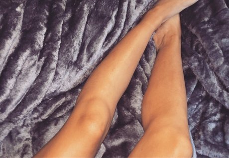 big ass ebony onlyfans adult illustration