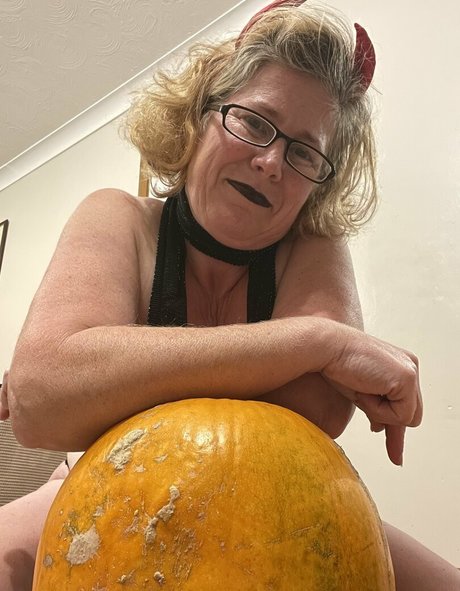 khariscurves tits onlyfans