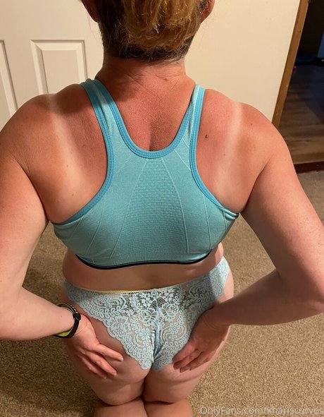 khariscurves onlyfans.