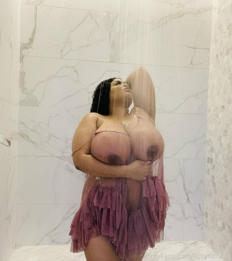 Kim Tiddies onlyfans model photos