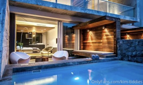 Kim Tiddies nude onlyfans leaks