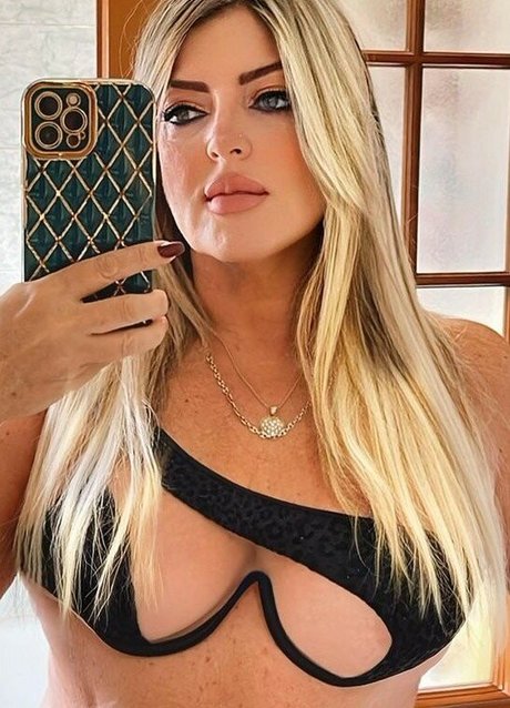 Flaviana Basta onlyfans free