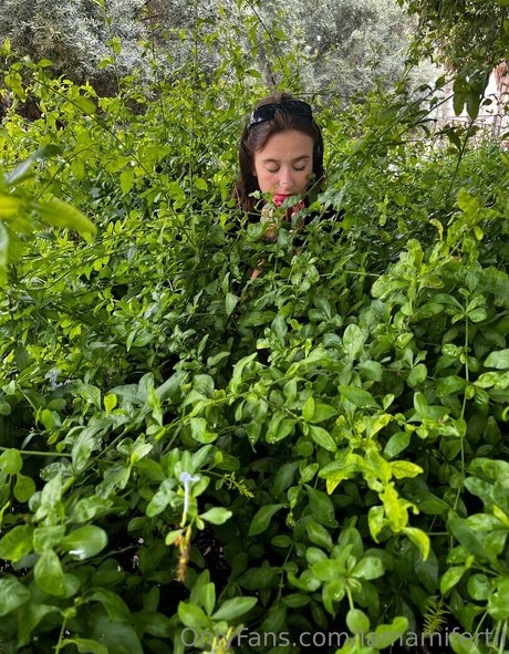 lamamifertil naked onlyfans leak