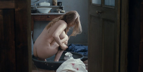 Isild Le Besco onlyfans pics