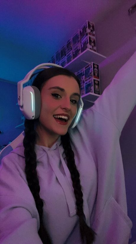 Maggie Roscher free onlyfans