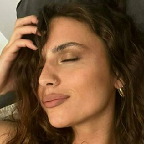 teen asian onlyfans perfect still