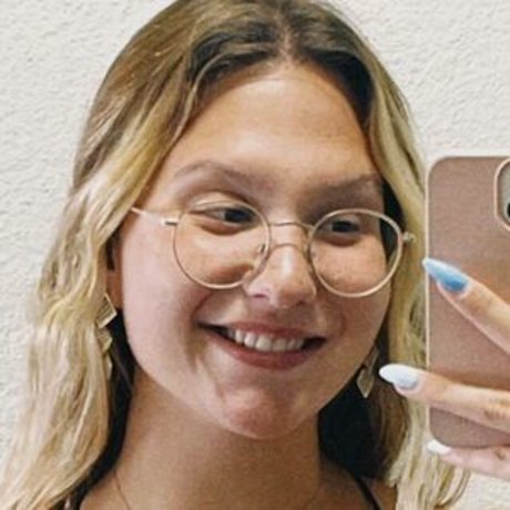 Leandra Lopes onlyfans content type