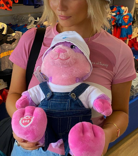 Amelia Eve Gibson onlyfans nude