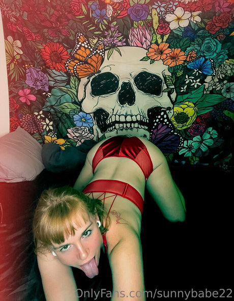 sunnybabe22 Profile image