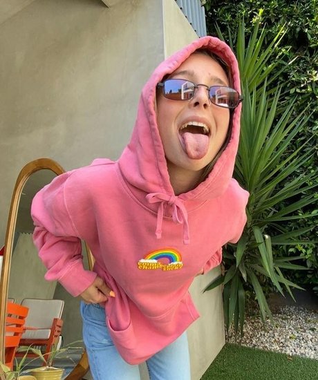 Emma Chamberlain new leaked onlyfans