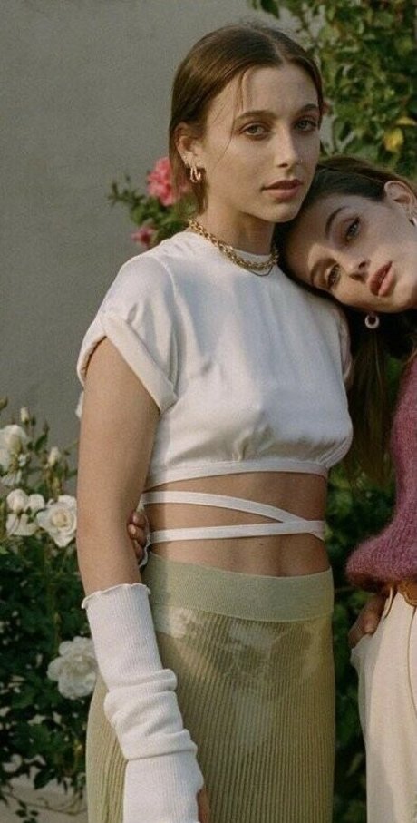 Emma Chamberlain onlyfans leaked xxx