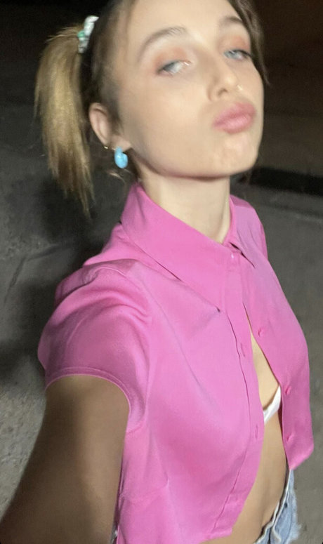 Emma Chamberlain only fans leaks