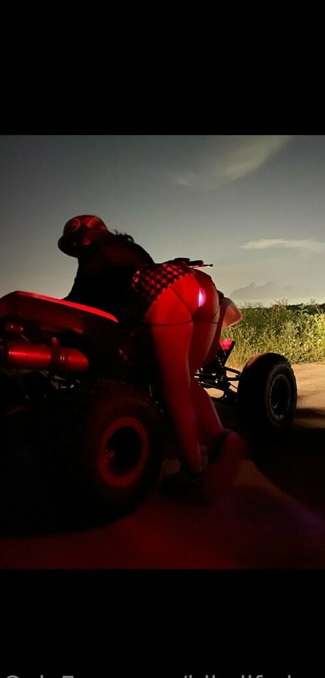 bikelife isa onlyfans leaked porn