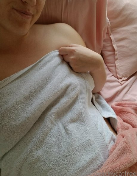 peachycatfree onlyfans leaked naked