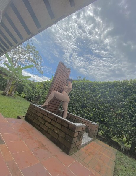 Mia Greyy on onlyfans