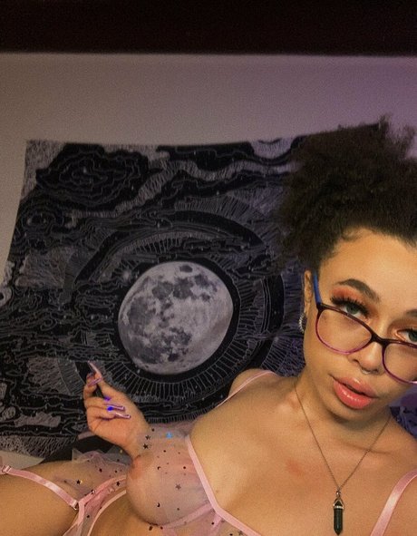 lizthemfgoddess only fans