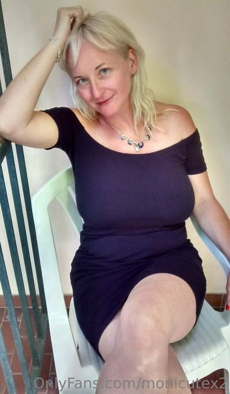 monicutex2 onlyfans pic