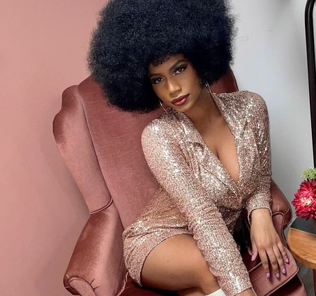 Taylor Rooks onlyfans fotos